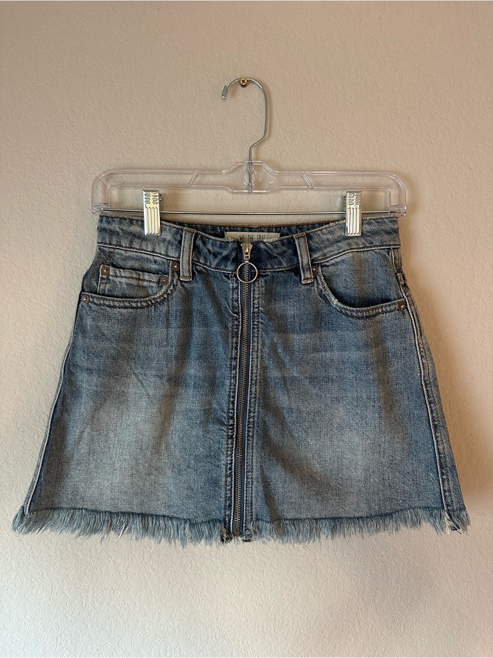 Free People We The Free Zip It Up Denim Mini Skirt Size 24